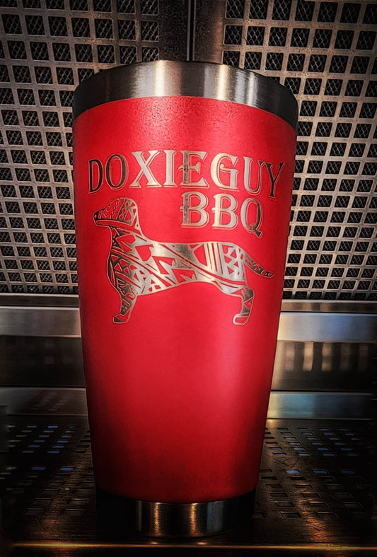 DoxieGuy BBQ 20oz Tumbler w/Lid and Straw - Red